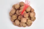 Nueces con Cáscara