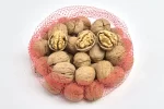 Nueces con Cáscara